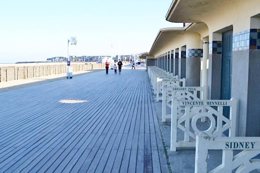 Deauville...Attitude Exteriör bild