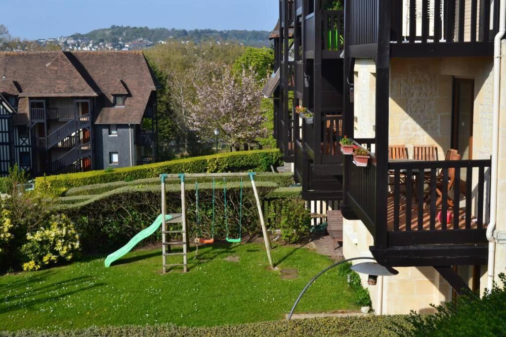 Deauville...Attitude Exteriör bild